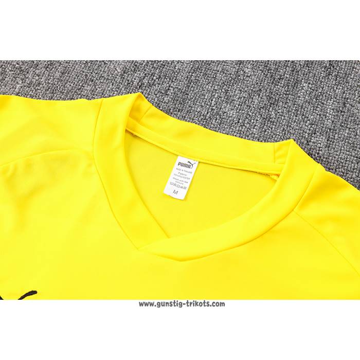 Trainingsanzug
 Borussia Dortmund Kurzarm
 2022-2023 Gelb
 - Kurze Hose
